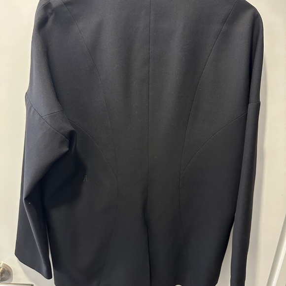 Kit and Ace Black Blazer - Picture 5 of 6